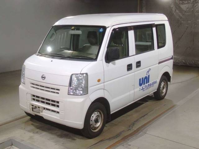 33020 NISSAN CLIPPER VAN DR64V 2014 г. (TAA Kinki)